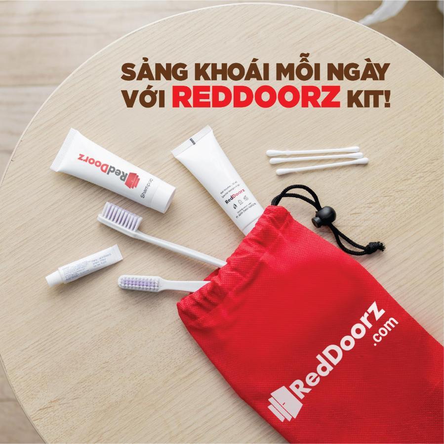 Reddoorz Premium Cloud 9 An Nhon Hotel Хошимин Екстериор снимка