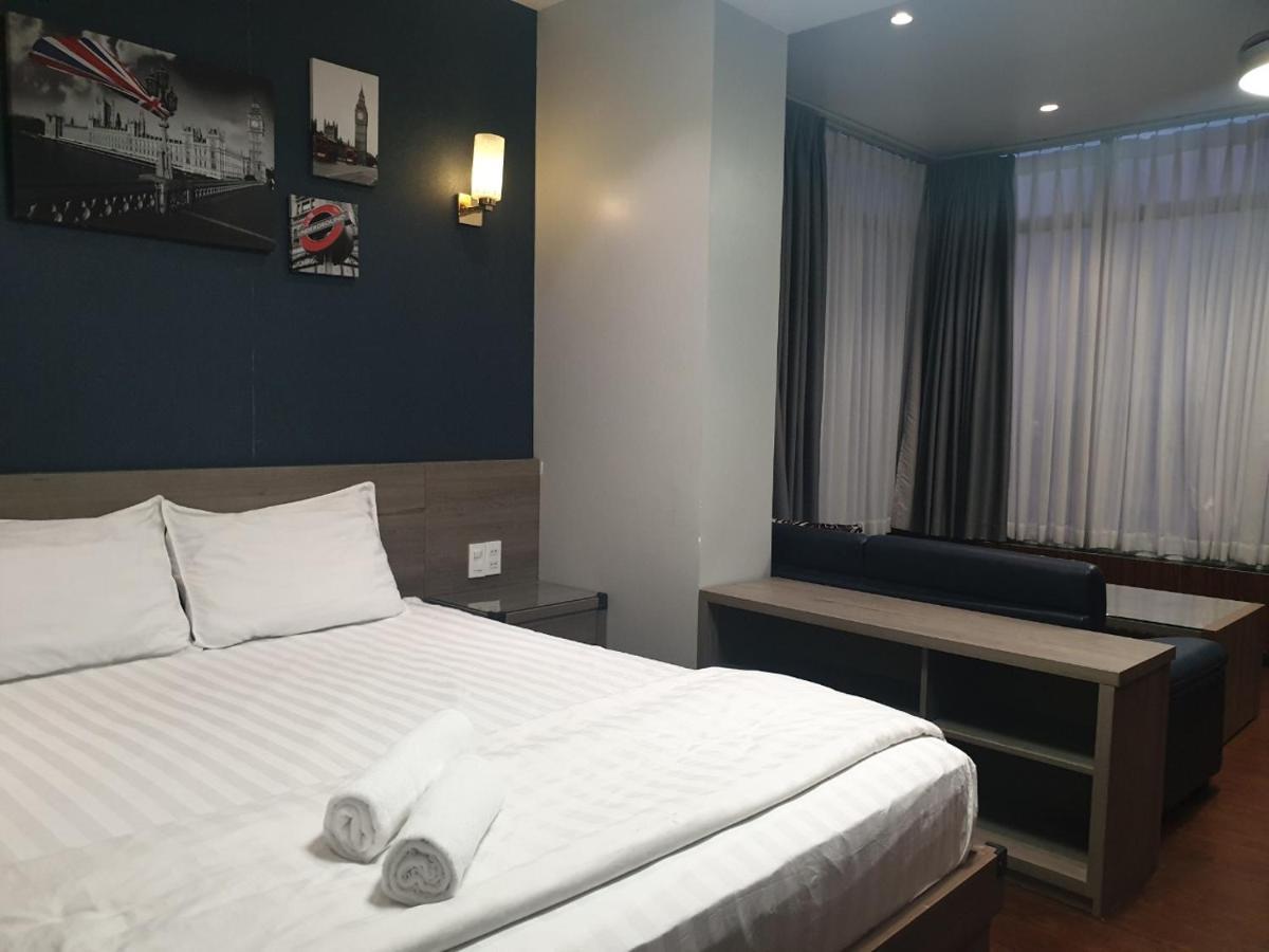 Reddoorz Premium Cloud 9 An Nhon Hotel Хошимин Екстериор снимка